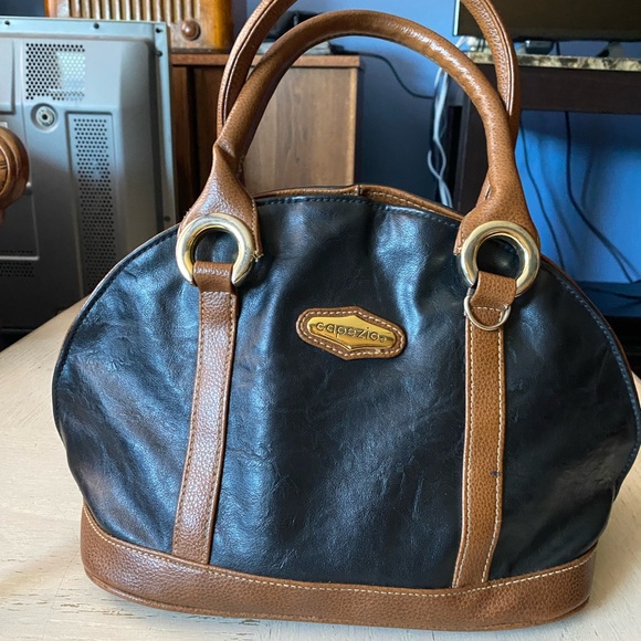 🇨🇦🇨🇦🇨🇦Stylish Capezio Handbag - Picture 2 of 3